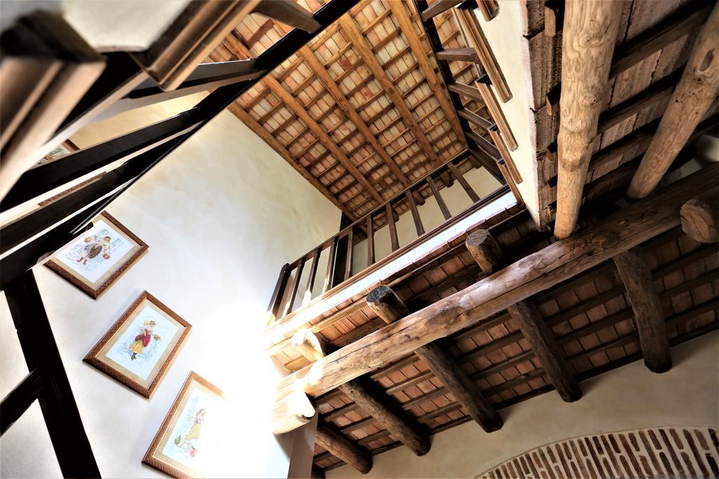 Villa Escutia กาซาญา เดลา เซียร์รา ภายนอก รูปภาพ